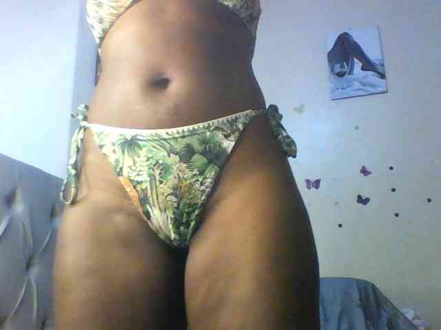 Beautifulhotass webcam
