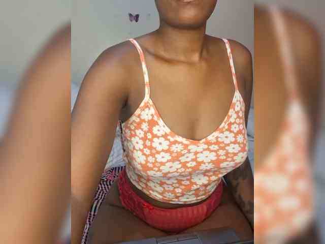 Beautifulhotass webcam