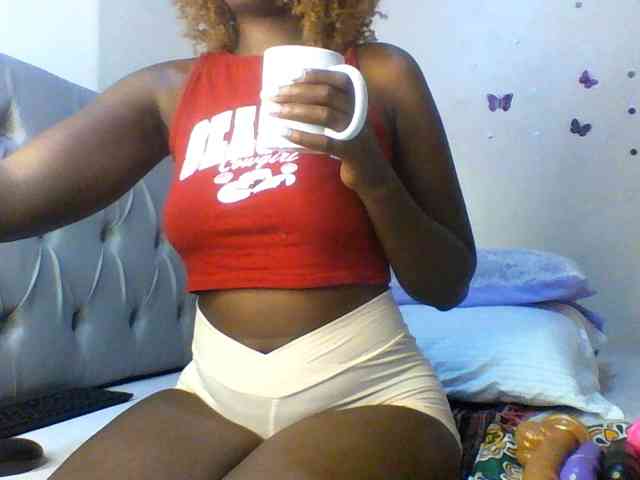 Beautifulhotass webcam