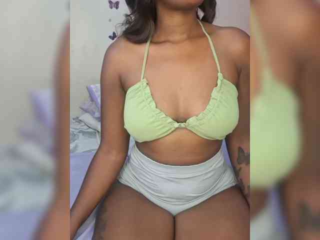 Beautifulhotass webcam