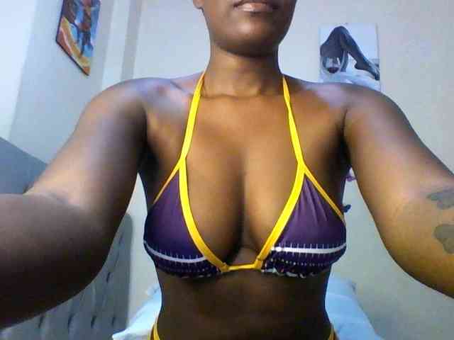 Beautifulhotass webcam