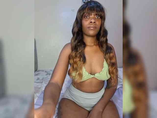 Beautifulhotass webcam
