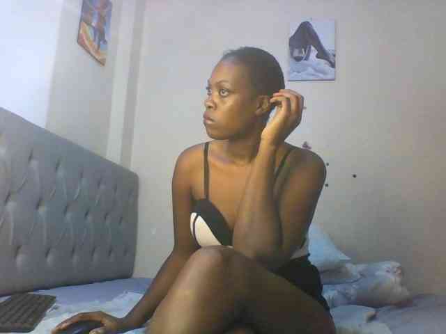 Beautifulhotass webcam