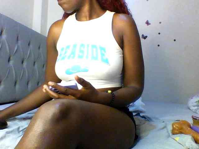 Beautifulhotass webcam