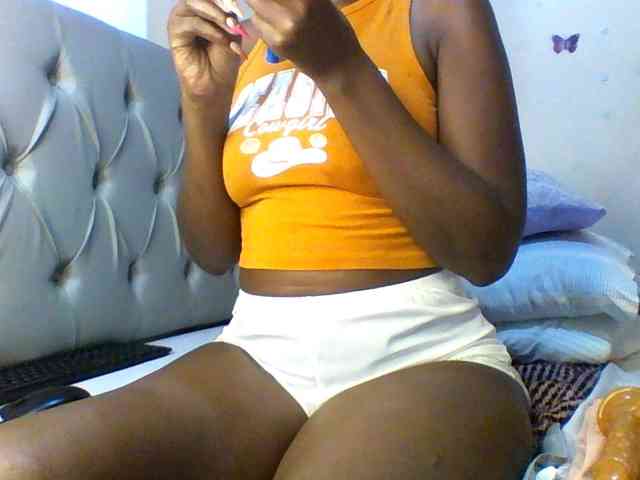 Beautifulhotass webcam
