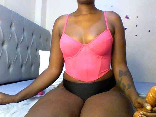 Beautifulhotass webcam