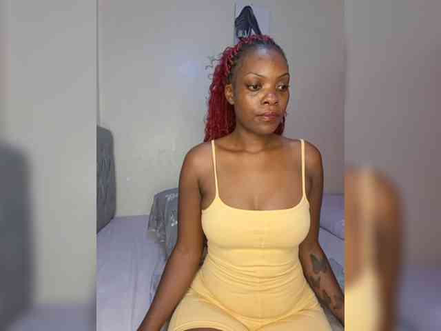 Beautifulhotass webcam