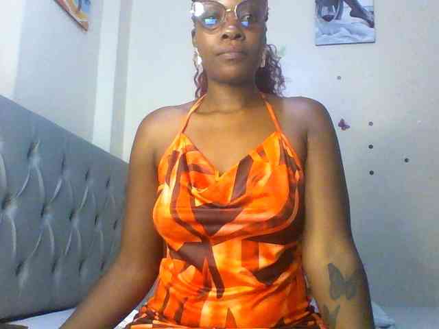 Beautifulhotass webcam