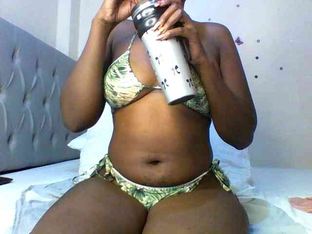 Beautifulhotass webcam