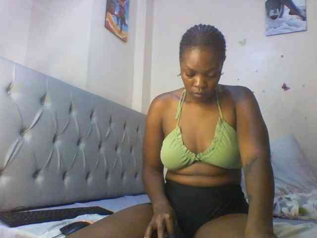 Beautifulhotass webcam