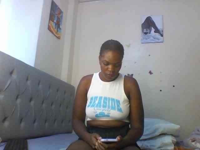 Beautifulhotass webcam