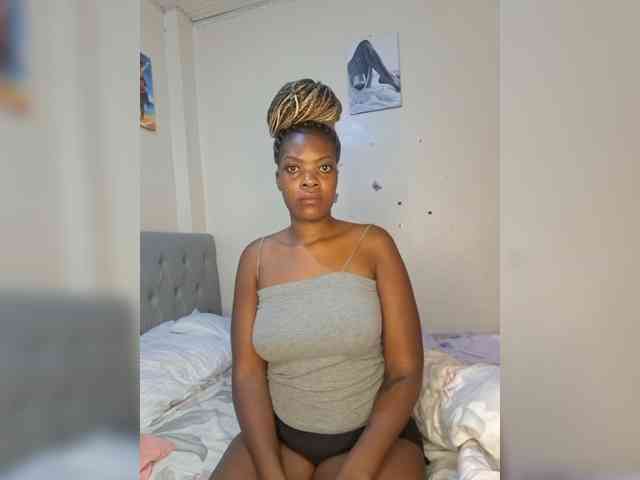Beautifulhotass webcam