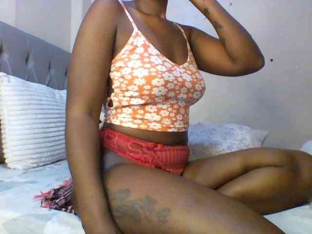 Beautifulhotass webcam