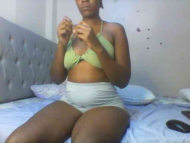 Beautifulhotass webcam
