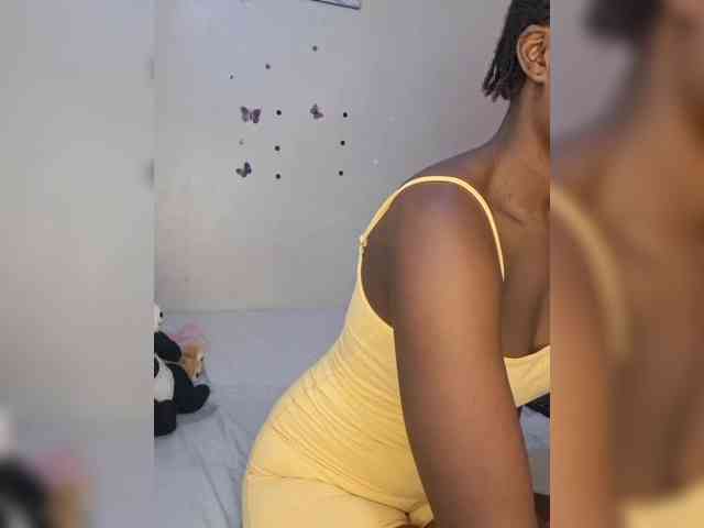 Beautifulhotass webcam