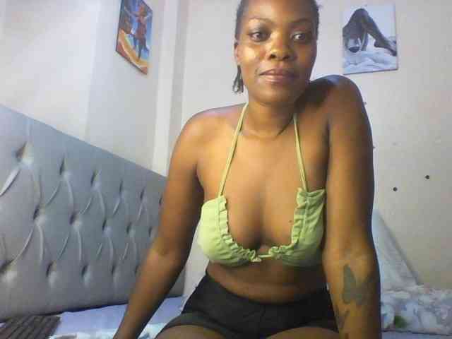 Beautifulhotass webcam
