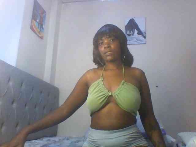 Beautifulhotass webcam