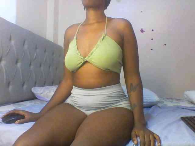 Beautifulhotass webcam