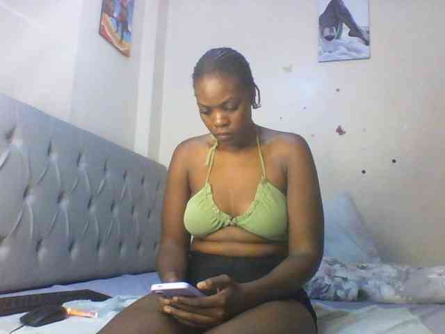 Beautifulhotass webcam