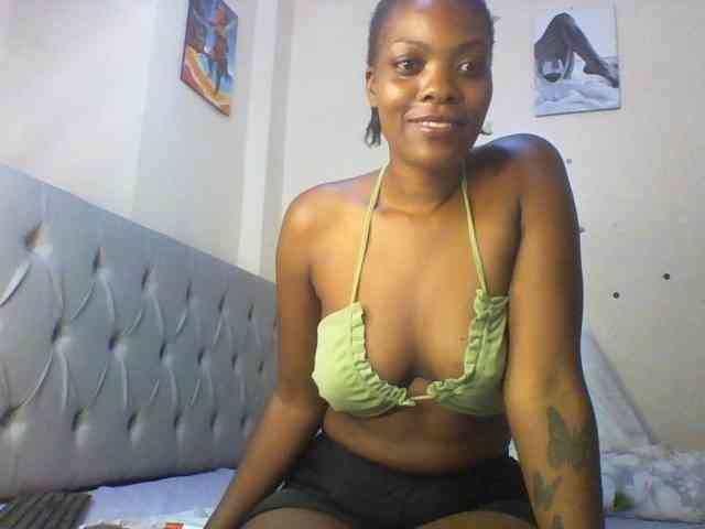 Beautifulhotass webcam