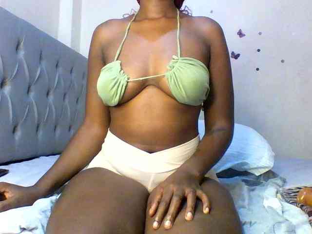 Beautifulhotass webcam