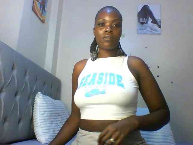 Beautifulhotass webcam
