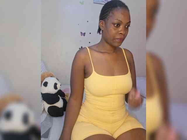 Beautifulhotass webcam