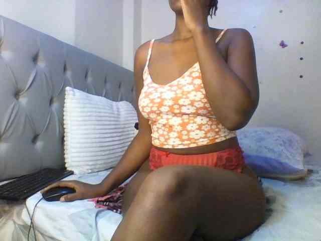 Beautifulhotass webcam