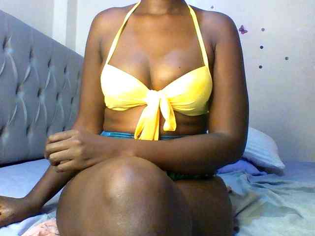Beautifulhotass webcam