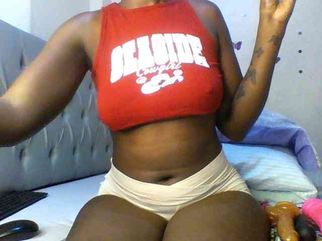 Beautifulhotass webcam