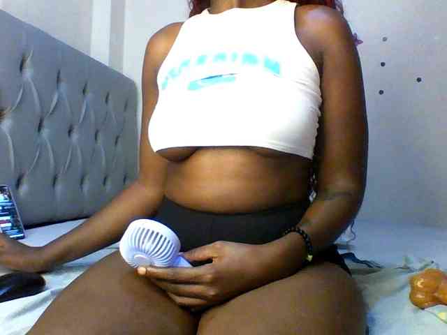 Beautifulhotass webcam