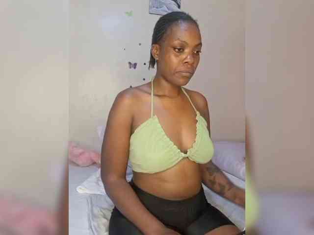 Beautifulhotass webcam