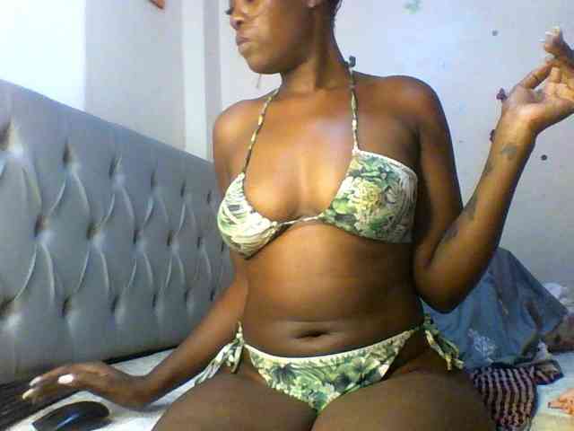 Beautifulhotass webcam