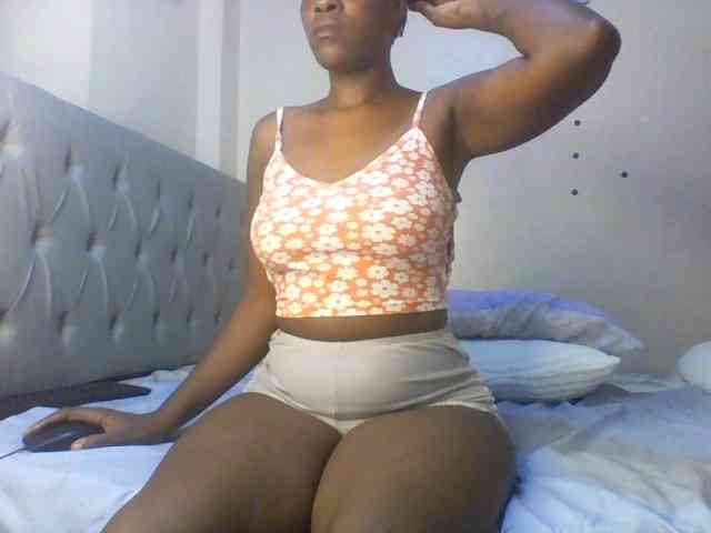 Beautifulhotass webcam