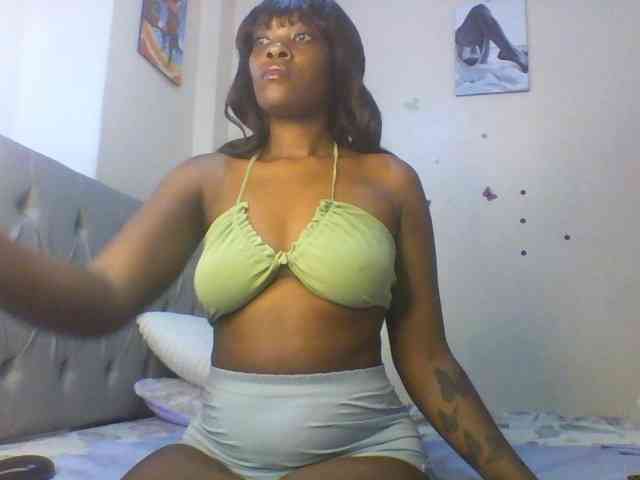 Beautifulhotass webcam