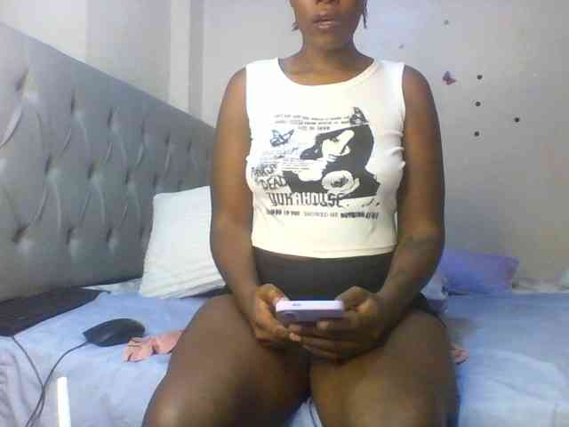 Beautifulhotass webcam