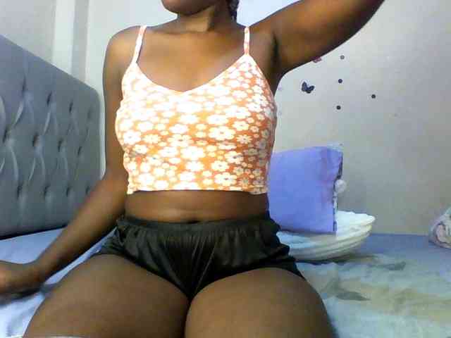 Beautifulhotass webcam