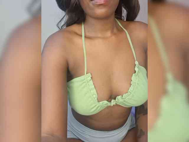 Beautifulhotass webcam