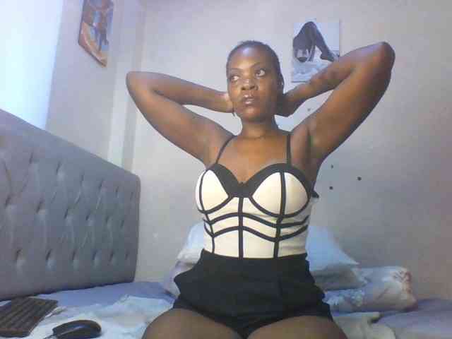 Beautifulhotass webcam