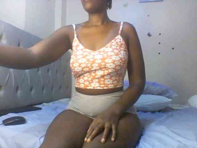 Beautifulhotass webcam