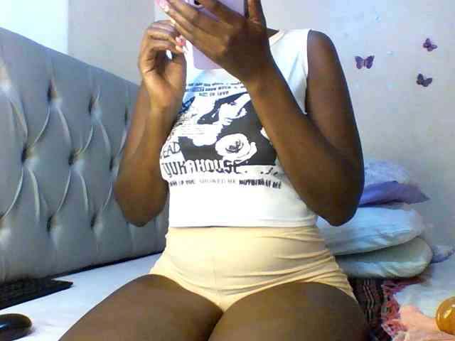 Beautifulhotass webcam