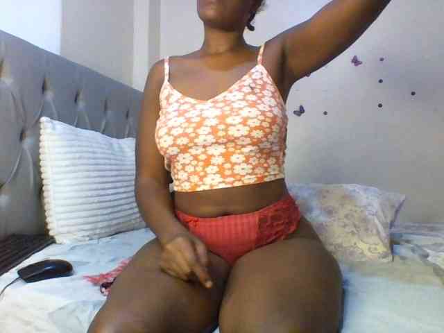 Beautifulhotass webcam