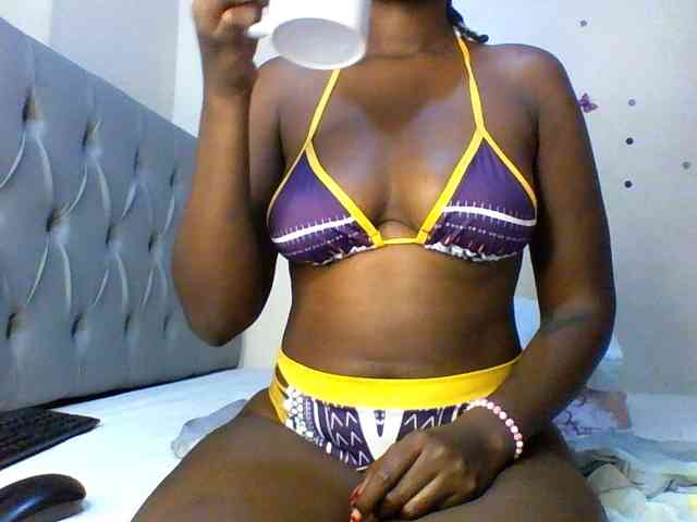 Beautifulhotass webcam