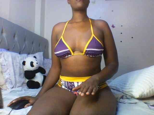Beautifulhotass webcam