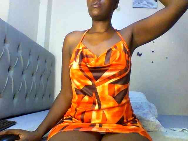 Beautifulhotass webcam