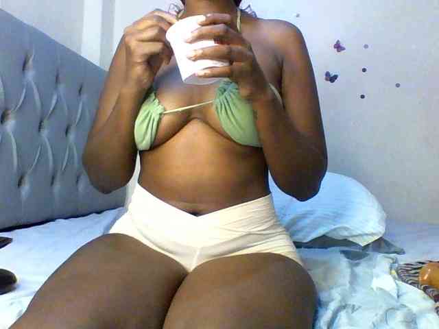 Beautifulhotass webcam