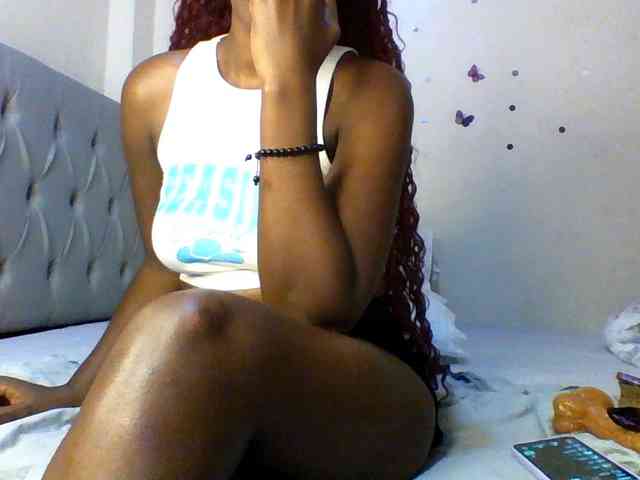 Beautifulhotass webcam