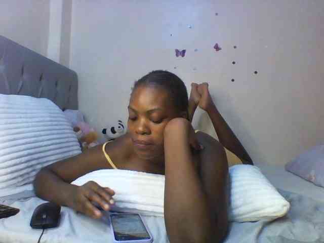 Beautifulhotass webcam