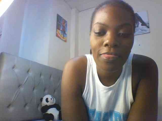 Beautifulhotass webcam