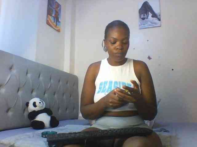 Beautifulhotass webcam